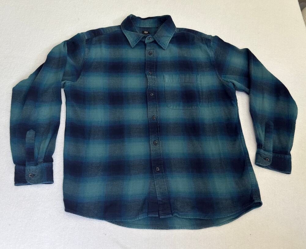 Uniqlo Teal Navy Shadow Plaid Heavy Flannel L